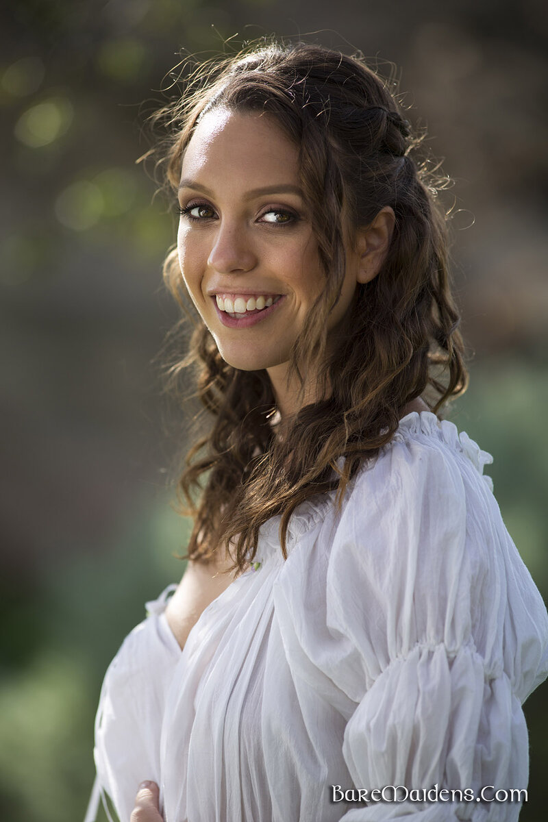 Азалия, 23 года, 3 размер груди